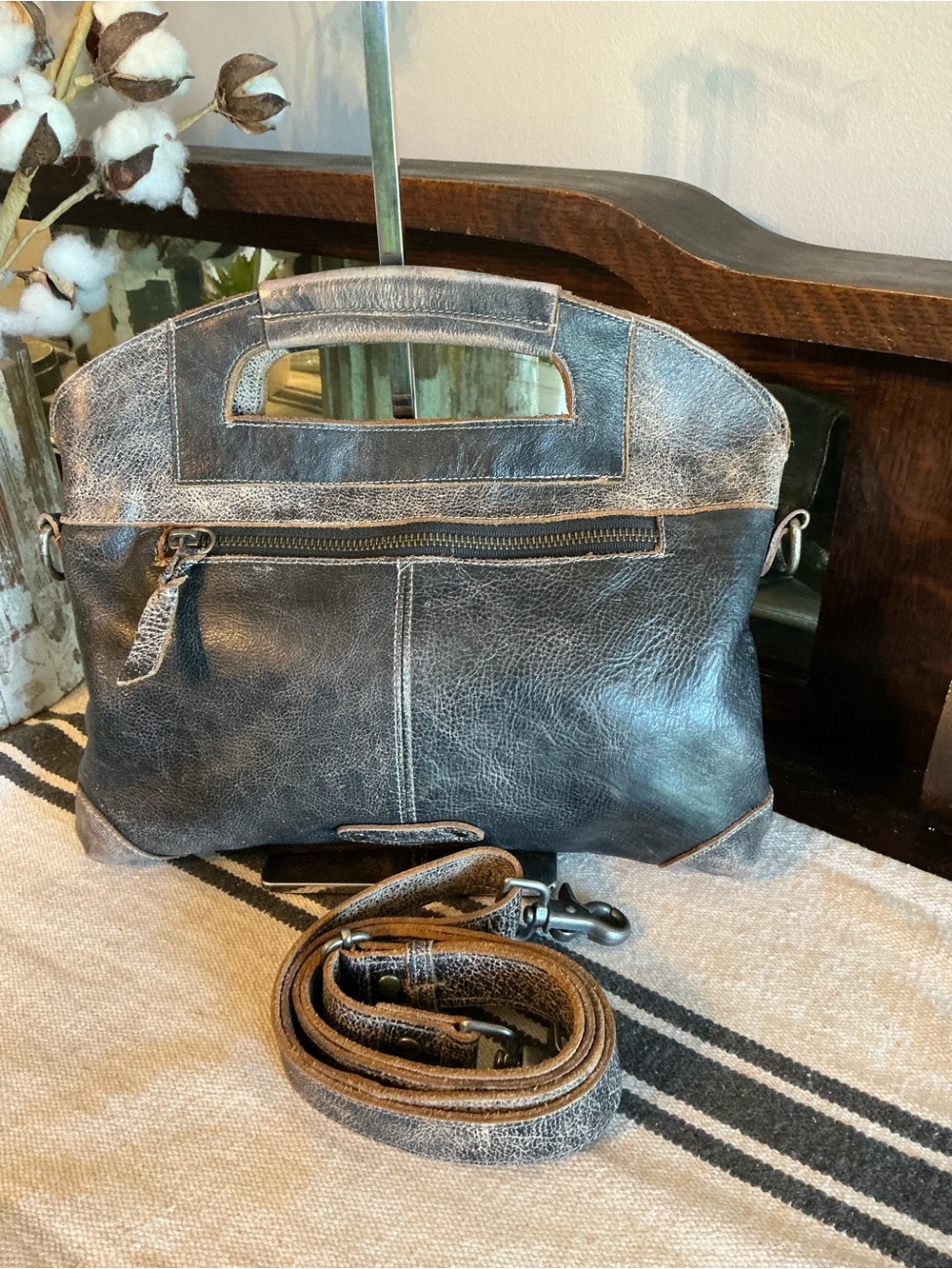 Bed Stu Leather Greenway Handbag Crossbody Bag Black Lux MSRP $265 - Picture 4 of 13